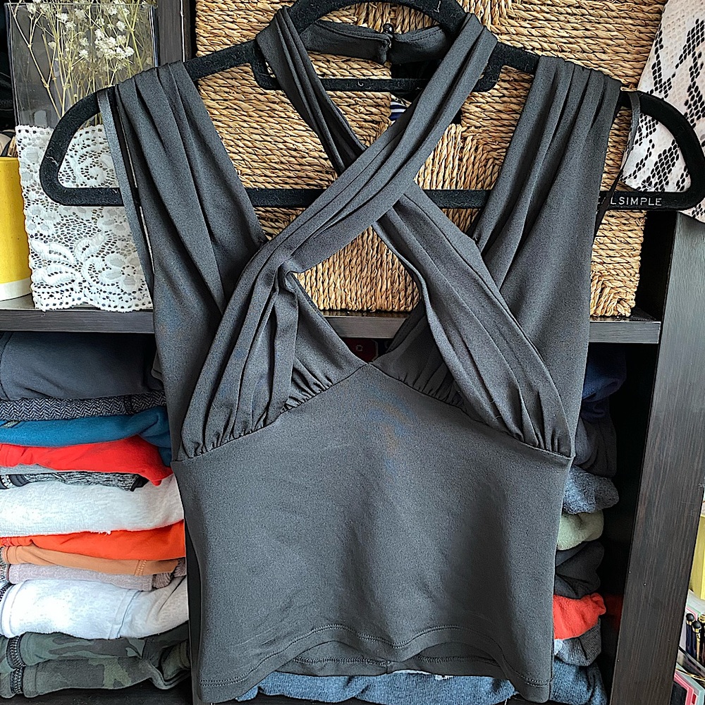 Bebe Criss Cross Open Front Crop Sz Xs